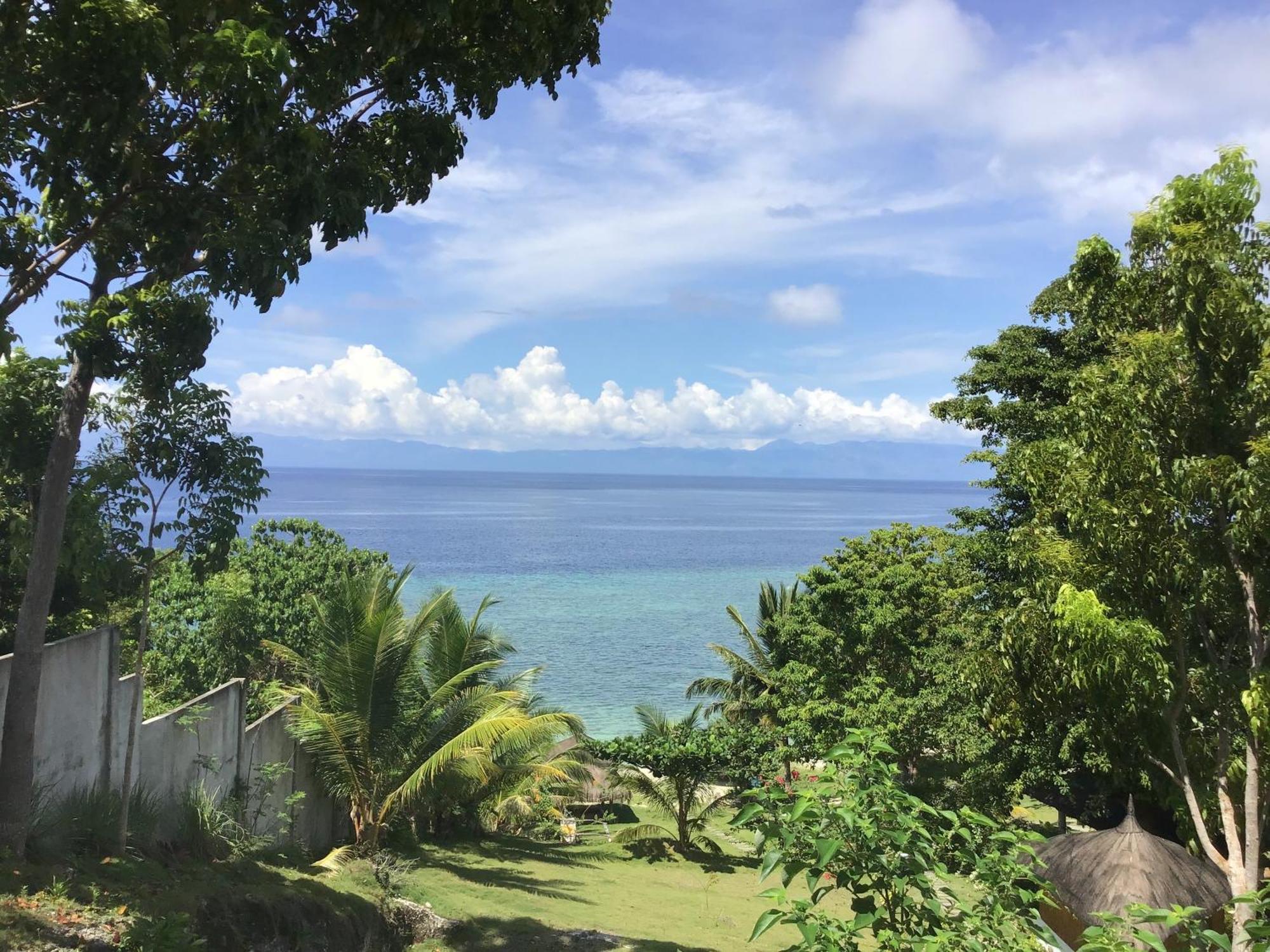 Cuestas Beach Resort And Restaurant Badian Exterior photo