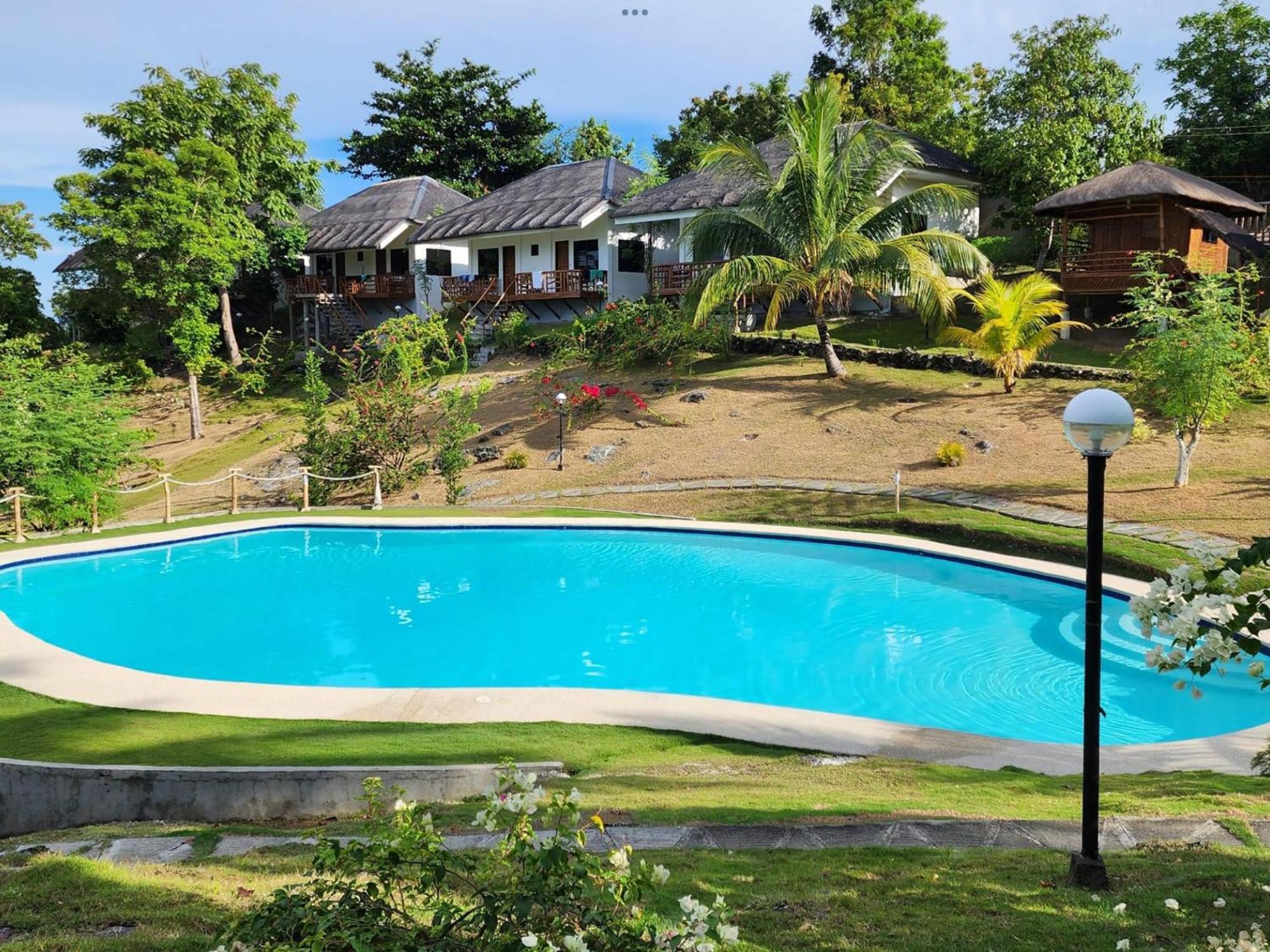 Cuestas Beach Resort And Restaurant Badian Exterior photo