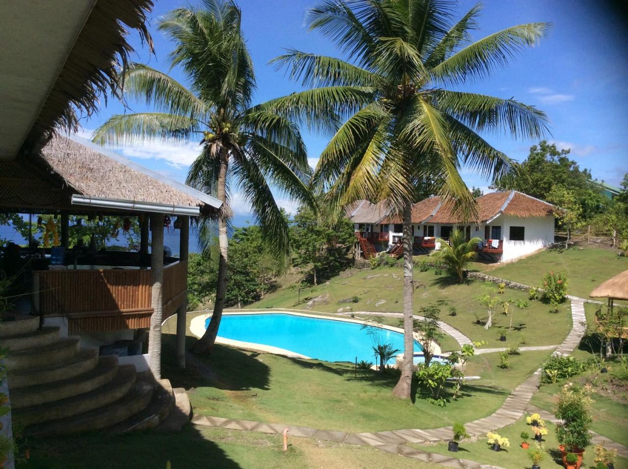 Cuestas Beach Resort And Restaurant Badian Exterior photo